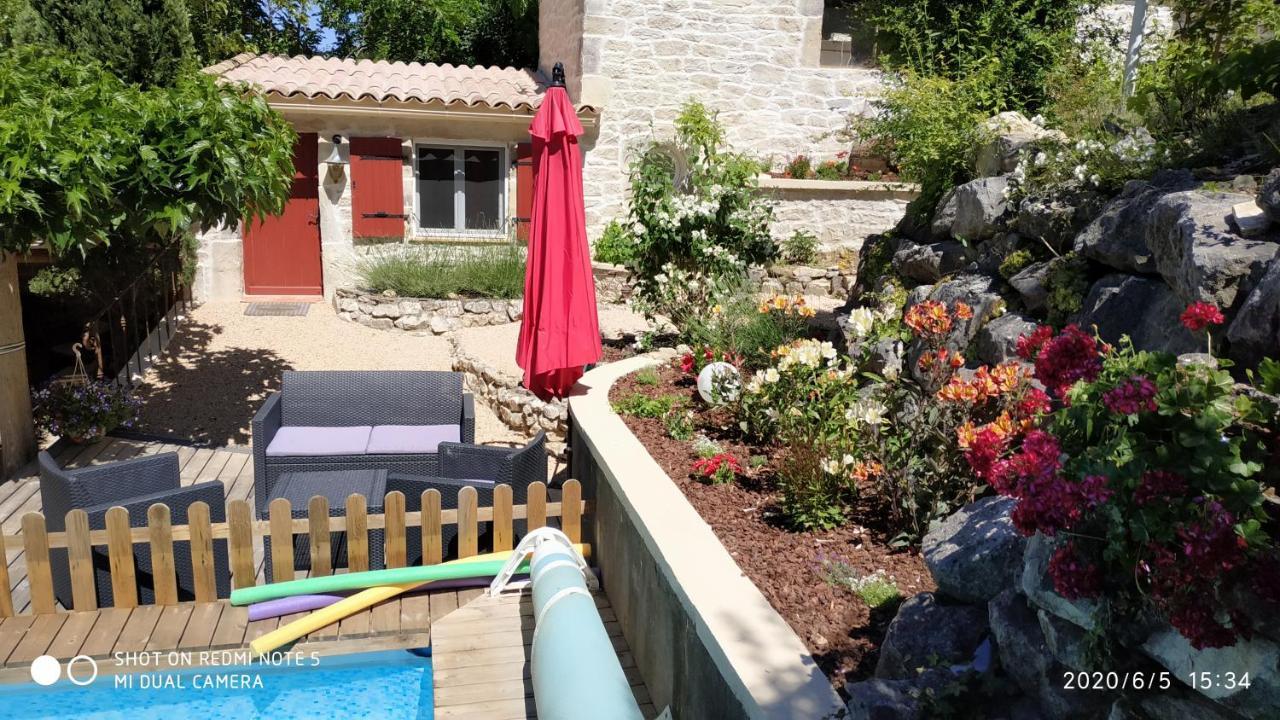 Appartamento L'Establoun Saint-Martin-de-Brômes Esterno foto