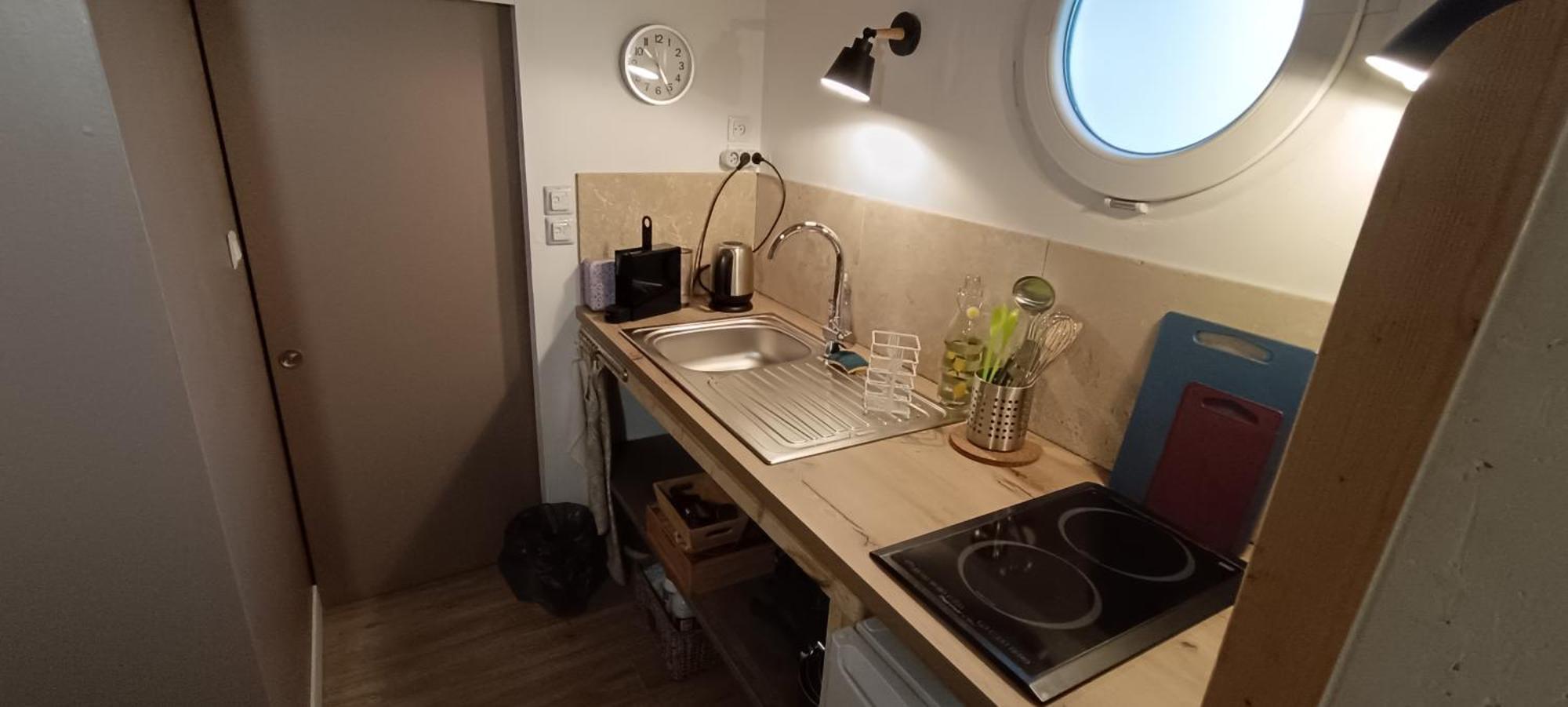 Appartamento L'Establoun Saint-Martin-de-Brômes Esterno foto